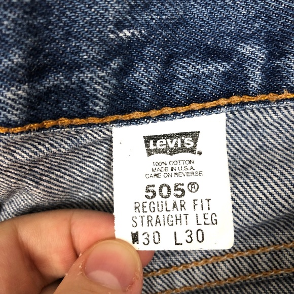 Levi’s 505 DIY Distressed Cutoff Hand Painted Rainbow Cloud Denim Jean Shorts - Picture 9 of 13